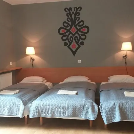 Malinka Quarto em Acomodações Particulares *