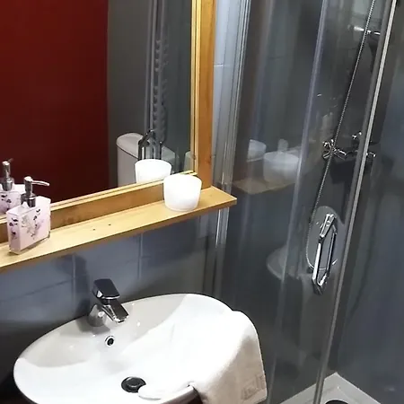 Malinka Quarto em Acomodações Particulares *